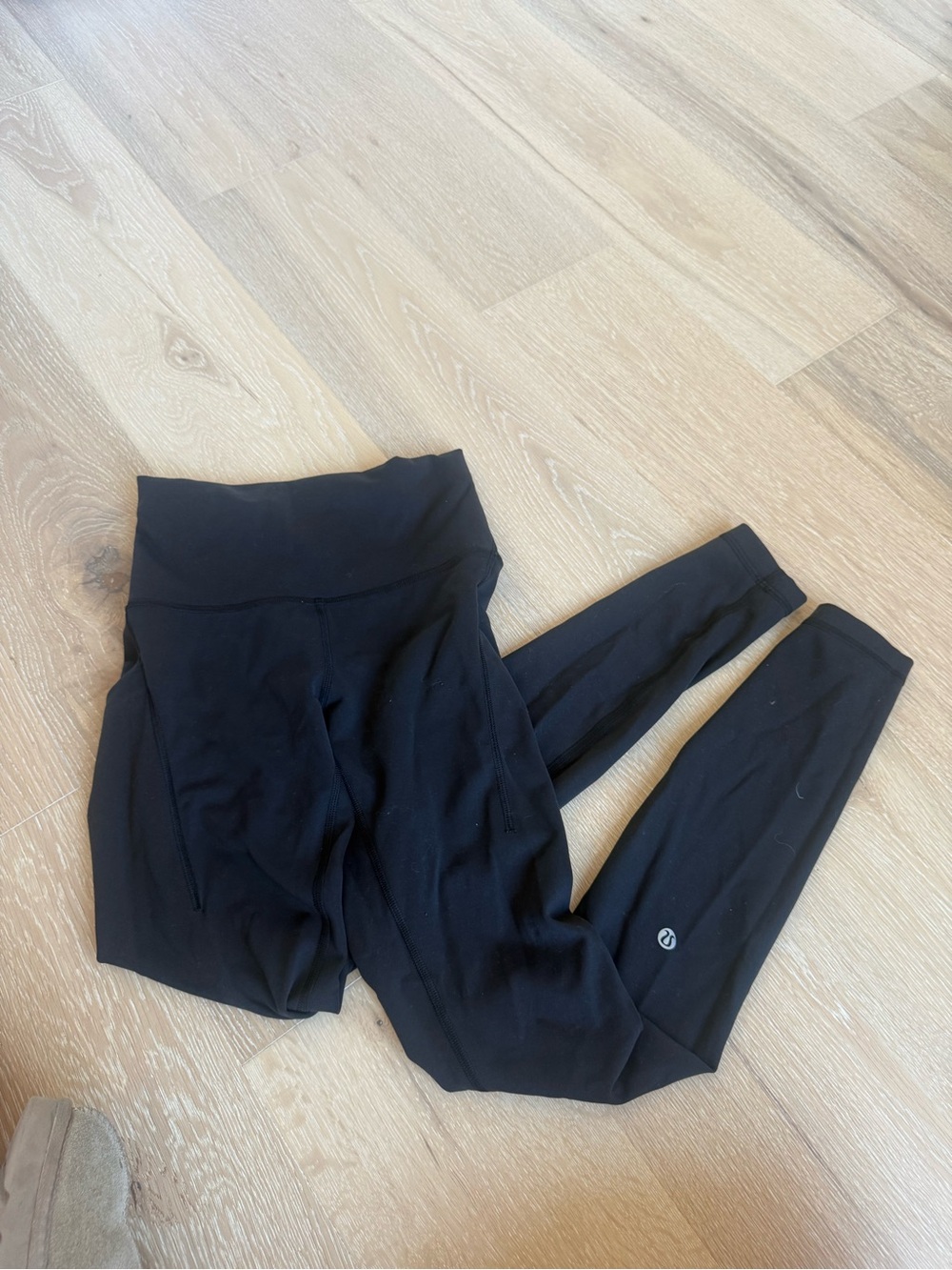 lululemon athletica women’s ' Black High-Rise Athletic Leggings